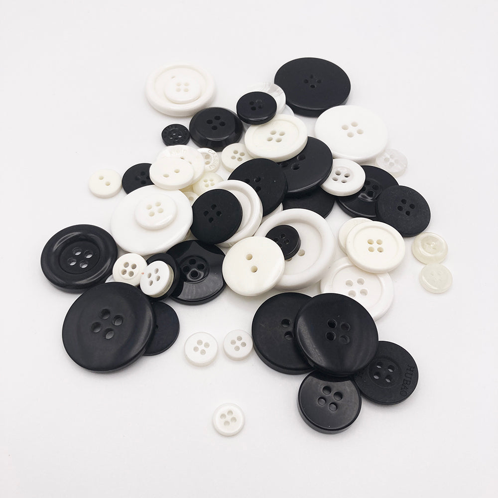 Black & White Button Mix