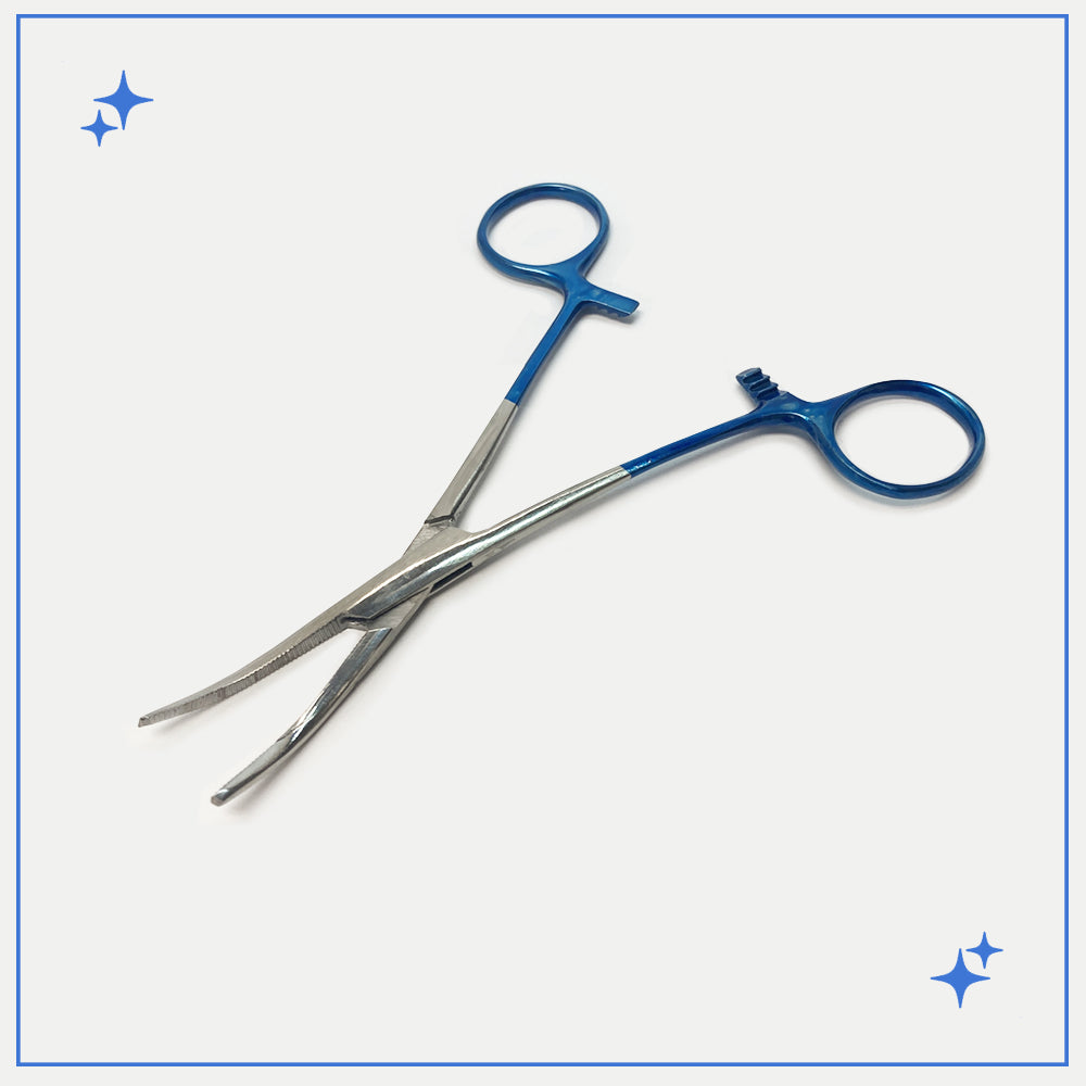 Self-Locking Curved Forceps