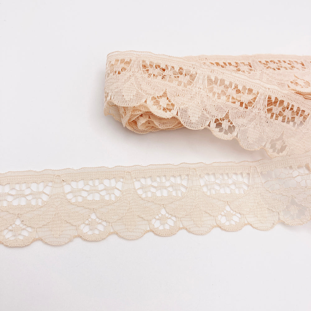 1-1/4" Light Peach Lace