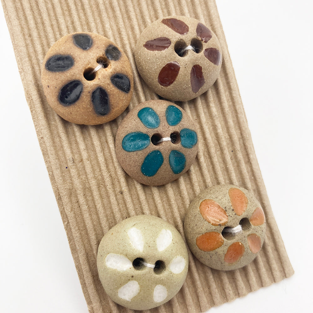 Hand Painted Domed Flower Ceramic Buttons