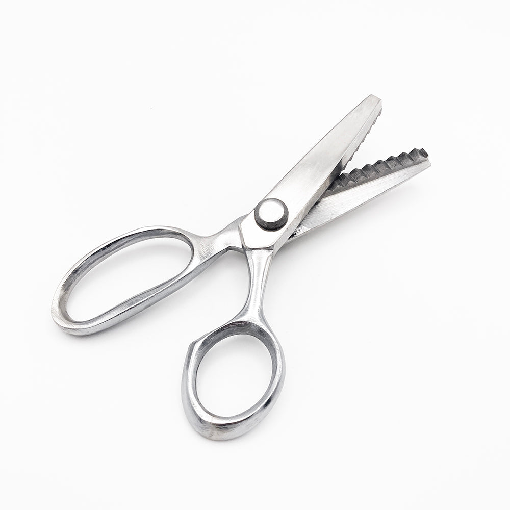 5 1/2" Pinking Shears