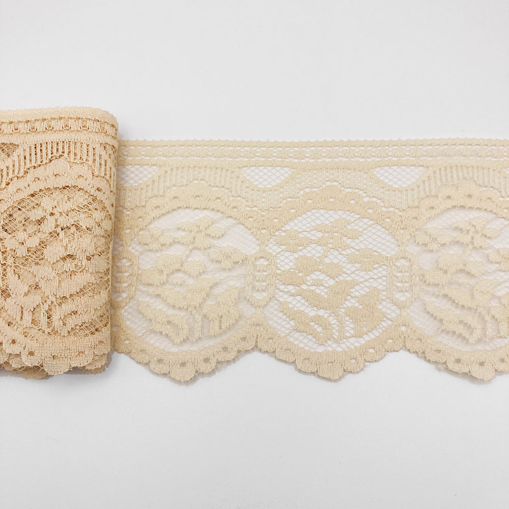 4-1/2" Ivory Medallion Lace